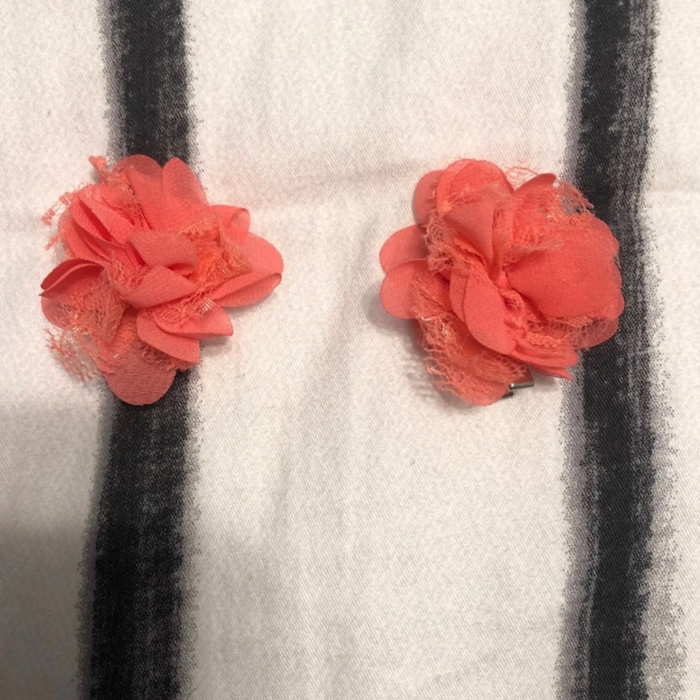 Hair clips